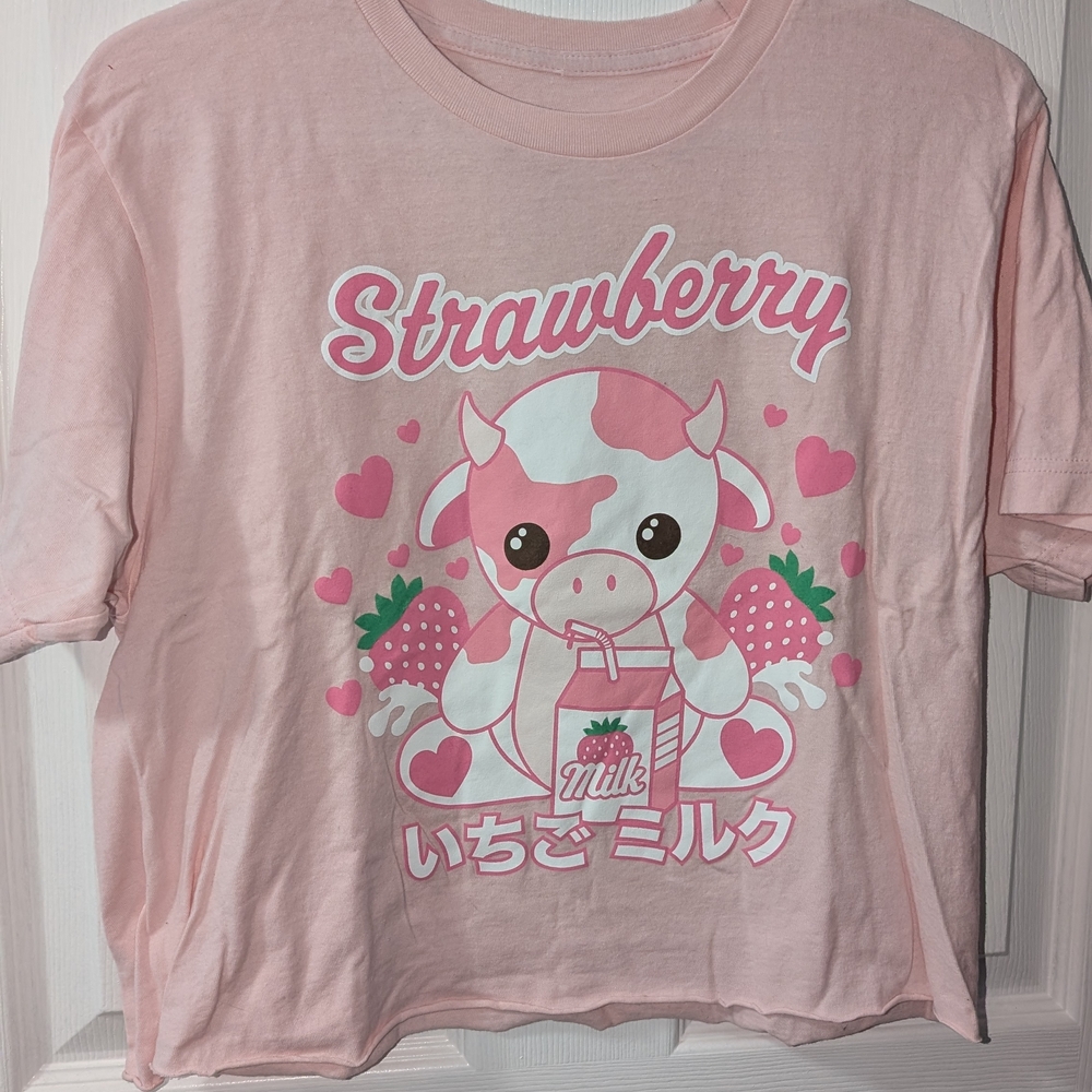 Hot Topic Pink Strawberry Cow Cropped T-Shirt